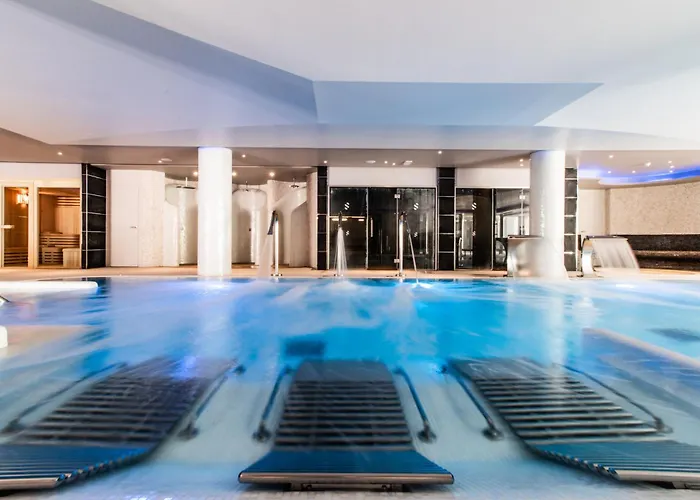 מלון Spring Vulcano 4*