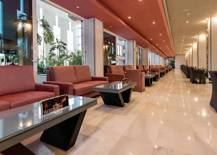 Spring Vulcano מלון