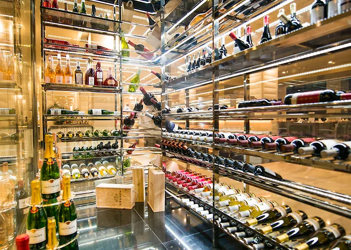 Spring Vulcano מלון