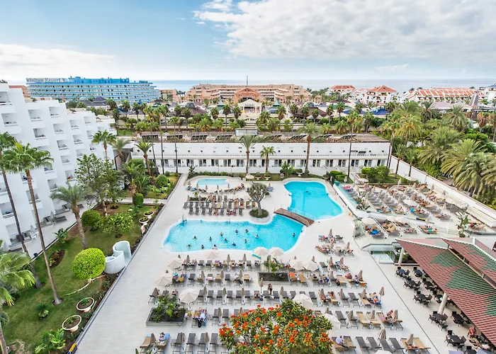 Spring Vulcano מלון