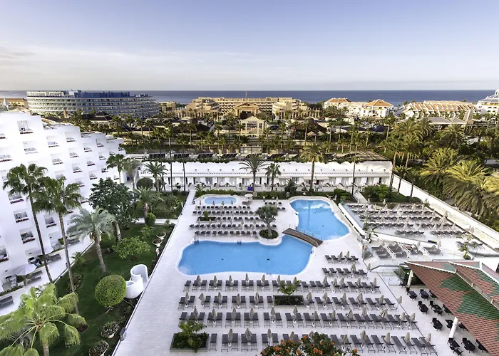 מלון Spring Vulcano